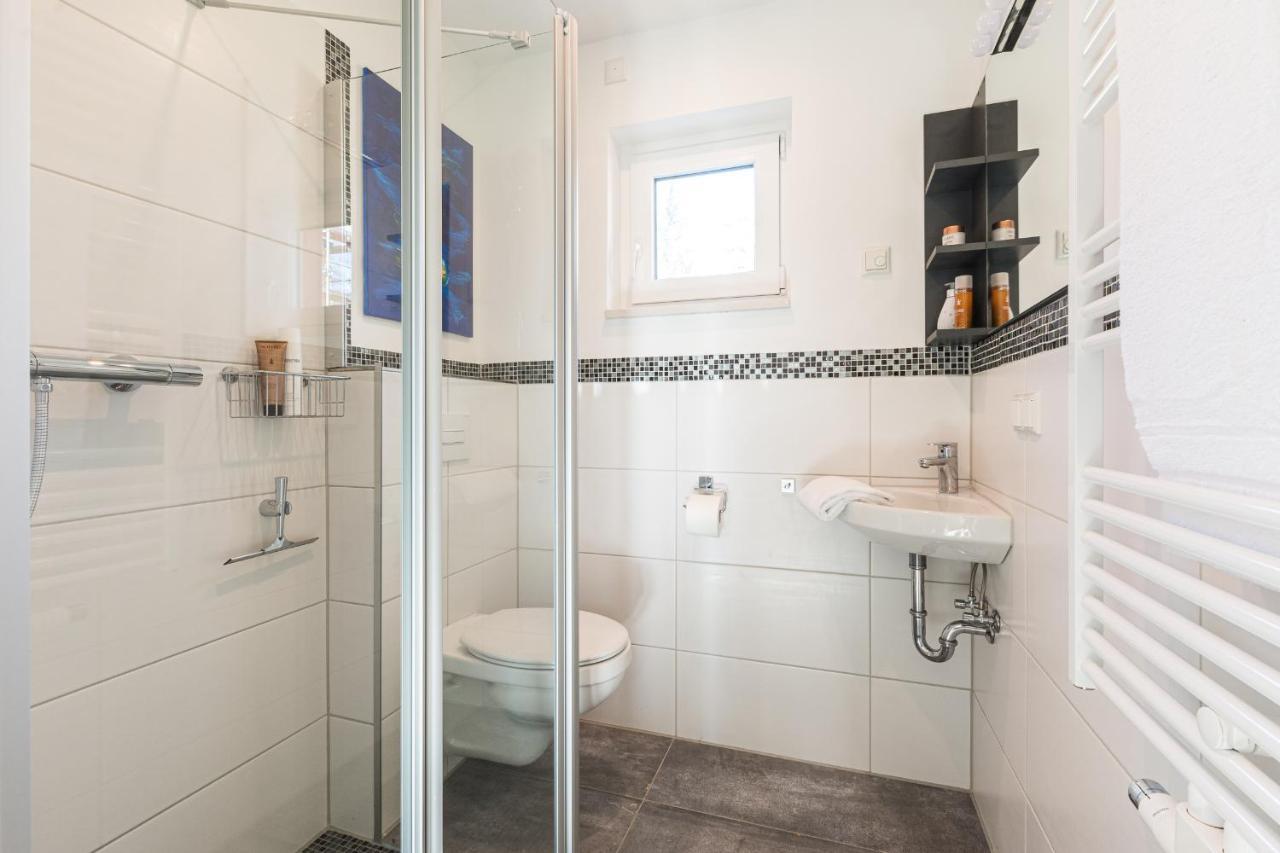 Ferienhaus-See-Sauna-Kamin-Hund Mit E-Ladestation Krakow am See Buitenkant foto